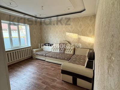 Жеке үй · 5 бөлме · 200 м² · 8 жүзд., Достық ш/а. 90, бағасы: 82 млн ₸ в Алматы, Ауэзовский р-н