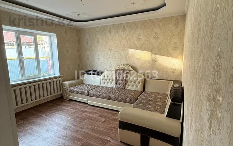 Отдельный дом · 5 комнат · 200 м² · 8 сот., мкр Достык 90 за 82 млн ₸ в Алматы, Ауэзовский р-н — фото 2