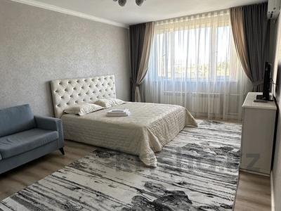 2-комнатная квартира, 60 м², 3/5 этаж посуточно, Каратал 17/2 за 15 000 〒 в Талдыкоргане, Каратал