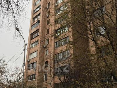 3-комнатная квартира, 82 м², 7/12 этаж помесячно, Аль Фараби 81 — Ходжанова (Академгородке) за 270 000 〒 в Алматы, Бостандыкский р-н