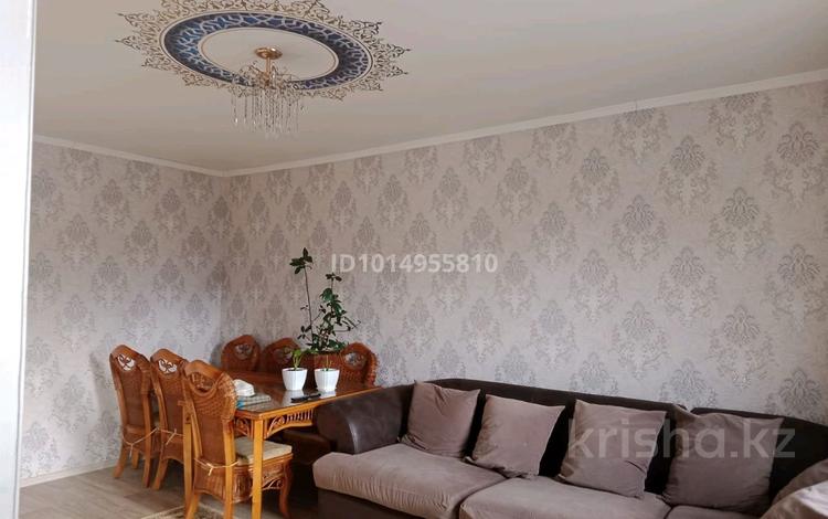 Отдельный дом · 3 комнаты · 70 м² · 6 сот., мкр Калкаман-2, Айбергенова 28 — Толе би за 300 000 ₸ в Алматы, Наурызбайский р-н — фото 2