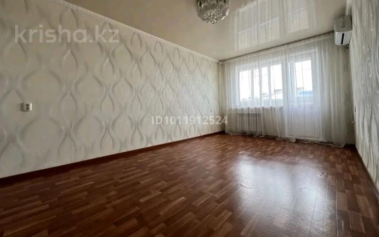 2-бөлмелі пәтер · 43 м² · 4/5 қабат, Ленинградская 75, бағасы: 8.5 млн ₸ в Шахтинске — фото 2