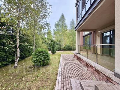4-бөлмелі пәтер · 172.9 м² · 1/3 қабат, Улытау 180/8, бағасы: 350 млн ₸ в Алматы, Бостандыкский р-н