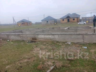 Жер телімі · 8 сотық, мкр Нуршуак, Торткулан 4322, бағасы: 9 млн 〒 в Шымкенте, Абайский р-н
