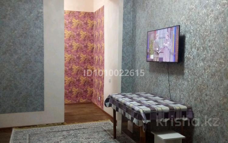 1-бөлмелі пәтер · 28 м² · 3/9 қабат, мкр Аксай-1А 30а — Толе би Яссауи, бағасы: 17.5 млн ₸ в Алматы, Ауэзовский р-н — фото 2