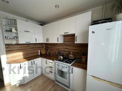 2-бөлмелі пәтер · 51.6 м² · 8/9 қабат, 5-й Микрорайон 5, бағасы: 23.5 млн ₸ в Костанае