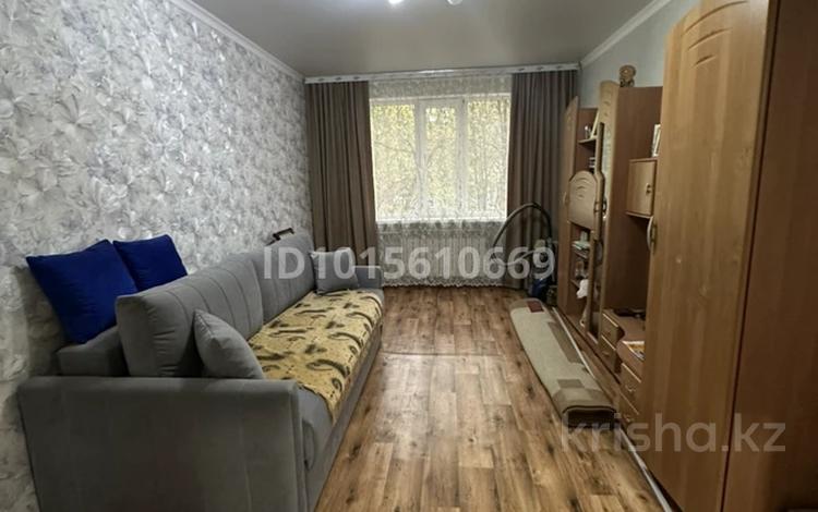 2-бөлмелі пәтер · 47.6 м² · 1/5 қабат, 1 ш/а, Тургенева 106, бағасы: 13.5 млн ₸ в Актобе, мкр 5 — фото 2