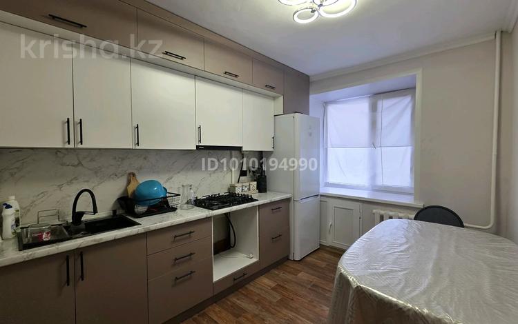 3-бөлмелі пәтер · 67 м² · 5/9 қабат, Кемпірбай Бөгенбайұлы, бағасы: 31.5 млн ₸ в Семее — фото 11