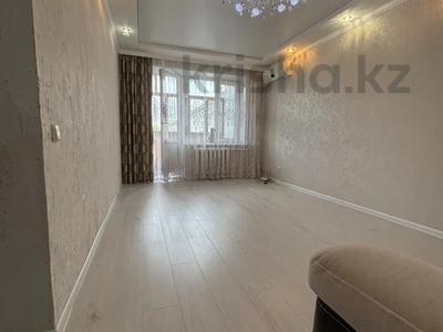 2-комнатная квартира · 49.4 м² · 5/6 этаж, мкр 4 за 17.5 млн 〒 в Уральске