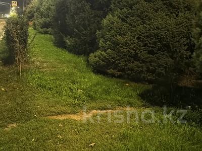 Жер телімі · 50 сотық, Мирас ш/а., бағасы: ~ 1.7 млрд ₸ в Алматы, Бостандыкский р-н