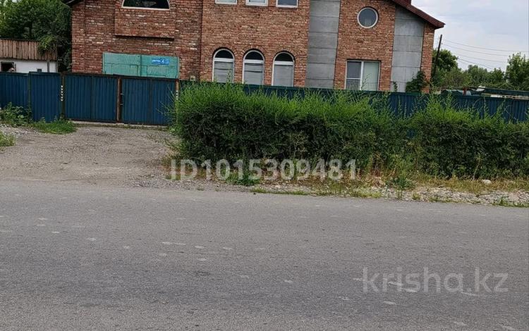 Отдельный дом · 4 комнаты · 143.7 м² · 15 сот., Димитрова 4 за 30 млн ₸ в Усть-Каменогорске — фото 2
