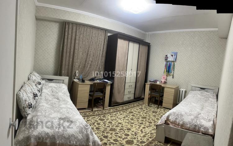 3-комнатная квартира · 64.4 м² · 1/9 этаж, Жандосова за 45 млн ₸ в Алматы, Ауэзовский р-н — фото 2