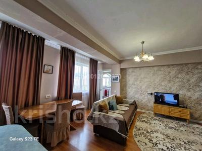 2-комнатная квартира · 50 м² · 8/9 этаж, Мкр. Самал-1 1 за 56 млн ₸ в Алматы, Медеуский р-н