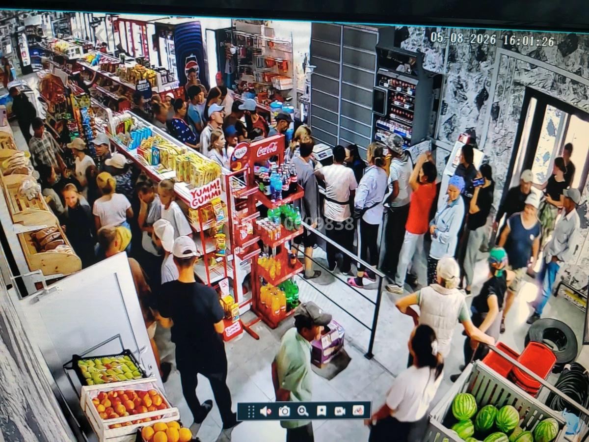 Магазины и бутики · 473 м²
