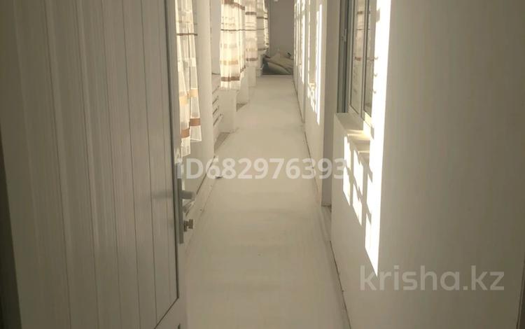 Отдельный дом • 14 комнат • 467 м² • 2 сот., Алтынбекова за 60 млн 〒 в Туркестане — фото 3