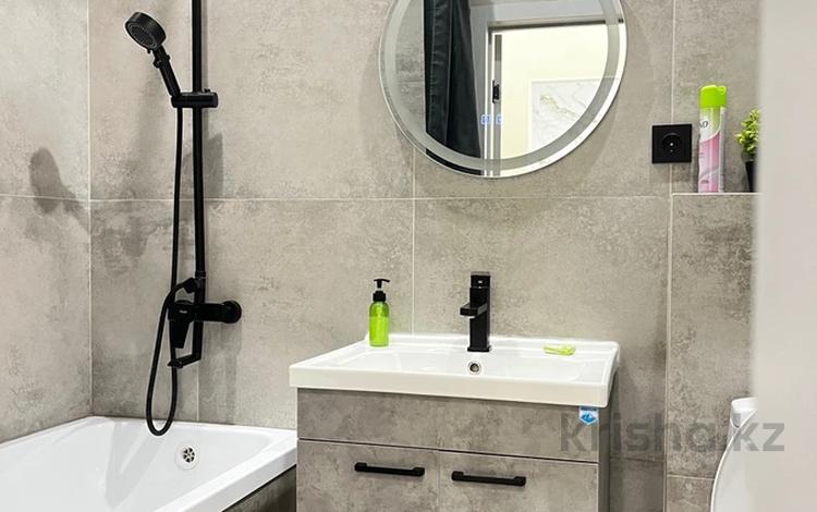 2-комнатная квартира · 45 м² · 11/12 этаж, Чингиз Айтматов 77 за 18 000 〒 в Астане, Сарыарка р-н — фото 11
