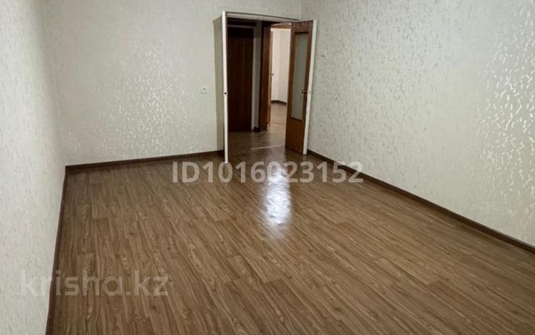 3-бөлмелі пәтер · 75 м² · 3/5 қабат, Карасу ш/а 111, бағасы: 22 млн ₸ в Шымкенте, Аль-Фарабийский р-н — фото 2