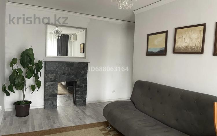 2-бөлмелі пәтер · 60 м² · 4/4 қабат, Шевченко — Аблайхана проспект, бағасы: 380 000 〒 в Алматы, Алмалинский р-н — фото 2