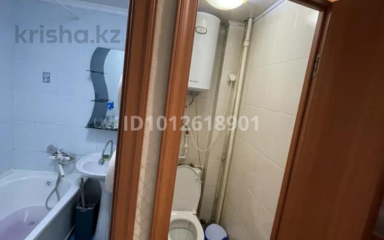 2-комнатная квартира · 45 м² · 1/5 этаж, мкр Юго-Восток, 29й микрорайон 10 за 230 000 ₸ в Караганде, Казыбек би р-н — фото 4