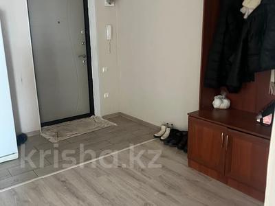3-бөлмелі пәтер · 105 м² · 6/9 қабат, 12 ш/а., бағасы: 27.5 млн ₸ в Актобе, мкр 12