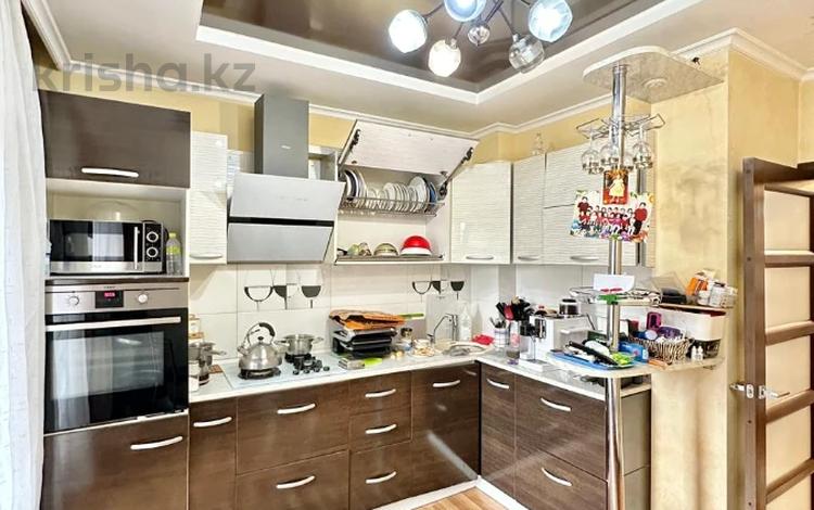 3-бөлмелі пәтер · 75 м² · 5/5 қабат, Мауленова 61 — Казыбек би, бағасы: 63 млн ₸ в Алматы, Алмалинский р-н — фото 11