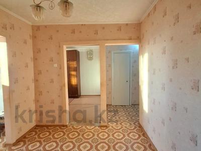 3-комнатная квартира · 70 м² · 4/5 этаж, бостандыкская за 27.4 млн 〒 в Петропавловске