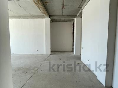4-комнатная квартира · 156 м² · 1/4 этаж, Самал-2 770/9 за 117.5 млн 〒 в Шымкенте, Абайский р-н