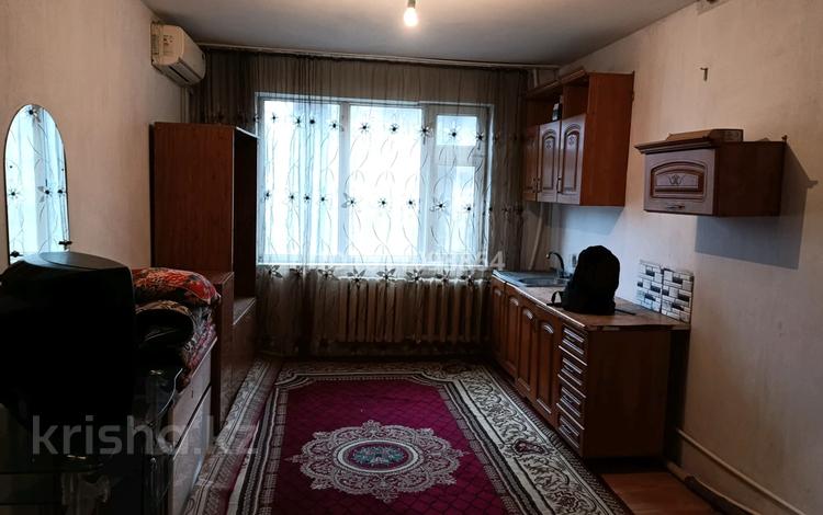 1-комнатная квартира · 17.3 м² · 2/5 этаж, мкр Шанхай, Кошевого 105/1 за ~ 2.8 млн ₸ в Актобе — фото 2