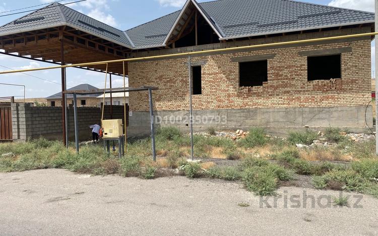 Отдельный дом · 5 комнат · 200 м² · 10 сот., Абулхайрхана 96 — Шугыла 4 улица за 21.5 млн 〒 в Кентау — фото 2