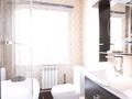 10-комнатный дом помесячно, 410 м², 7 сот., мкр Хан Тенгри, Дулати за 1.8 млн 〒 в Алматы, Бостандыкский р-н — фото 9