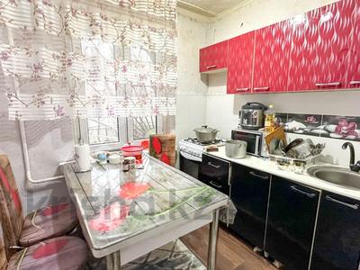 2-бөлмелі пәтер · 42 м² · 1/4 қабат, Жетису, бағасы: 13.8 млн ₸ в Талдыкоргане, мкр Жетысу