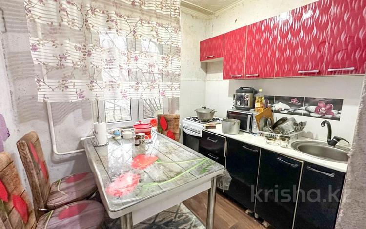 2-комнатная квартира · 42 м² · 1/4 этаж, Жетису за 13.8 млн ₸ в Талдыкоргане, мкр Жетысу — фото 4