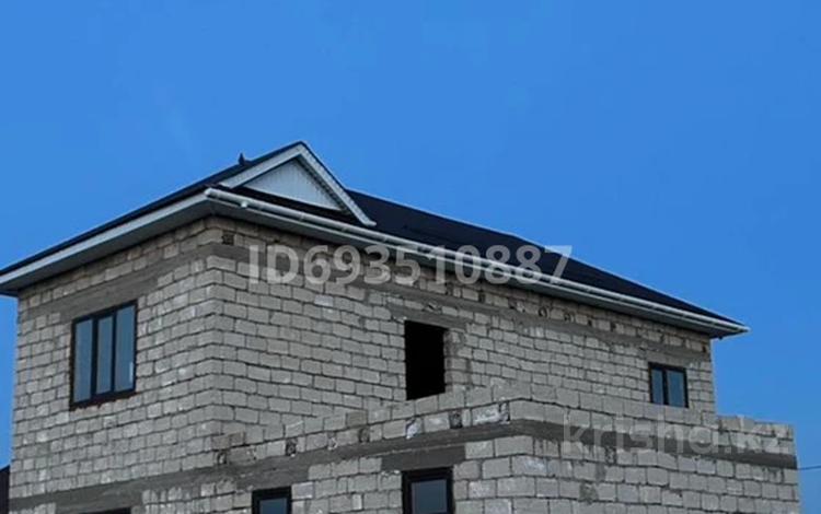 Отдельный дом • 4 комнаты • 150 м² • 8 сот., Кызылорда за 4.9 млн 〒 — фото 2
