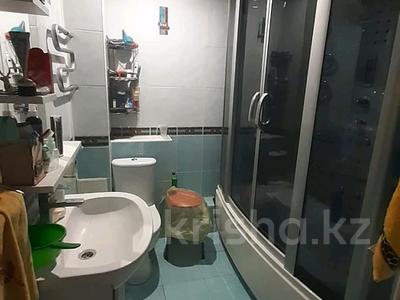 5-комнатная квартира · 127 м² · 5/5 этаж, Аманжолова 59 за 36.4 млн 〒 в Караганде, Казыбек би р-н