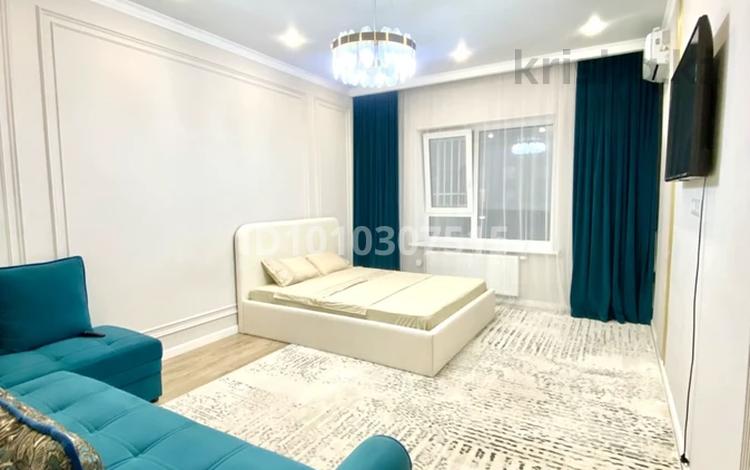 1-бөлмелі пәтер · 47 м² · 2/9 қабат, Толе би 57, бағасы: 300 000 ₸ в Астане, Нура р-н — фото 2