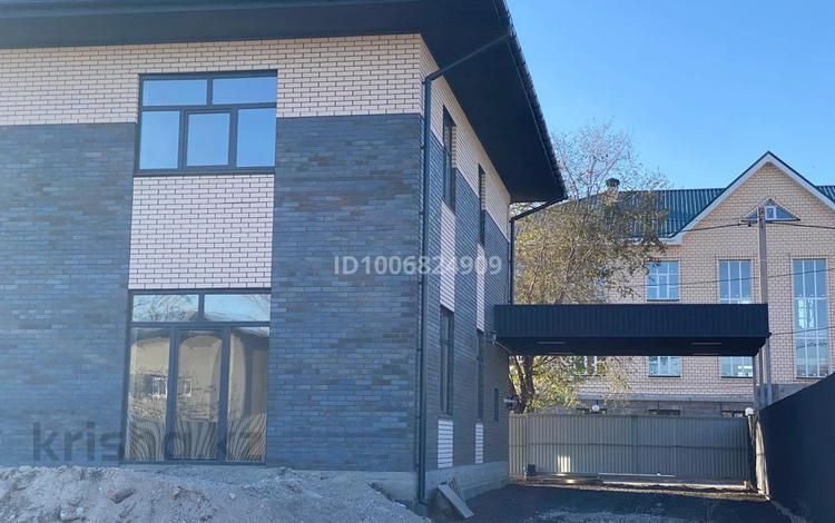Отдельный дом · 5 комнат · 270 м² · 10 сот., мкр Михайловка , Новая 68 за 95 млн ₸ в Караганде, Казыбек би р-н — фото 2