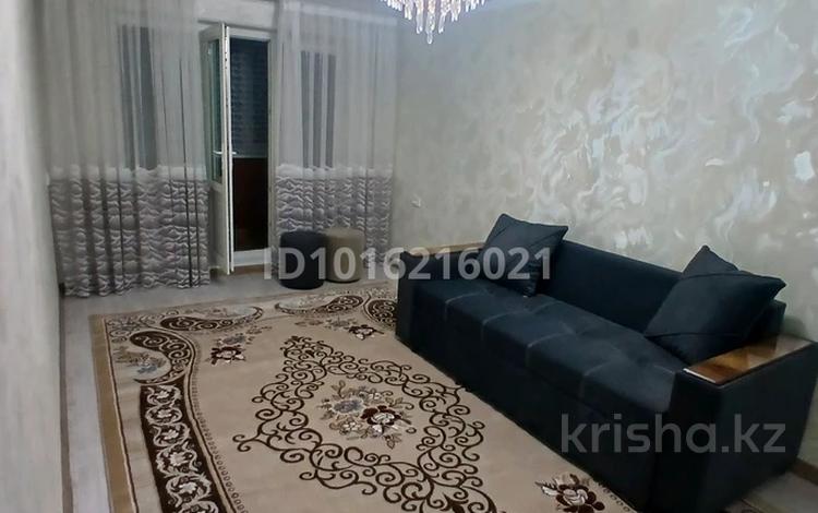 2-комнатная квартира · 55 м² · 3/5 этаж, Республика 27 за 180 000 ₸ в Шымкенте, Аль-Фарабийский р-н — фото 2