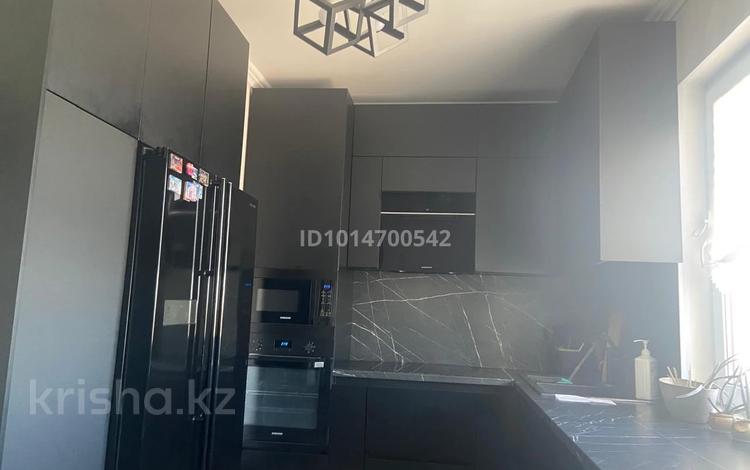 2-комнатная квартира · 58.3 м² · 9/12 этаж, Республики 1/3 — Напротив мечети Әль-Машани за 26 млн ₸ в Караганде, Казыбек би р-н — фото 2