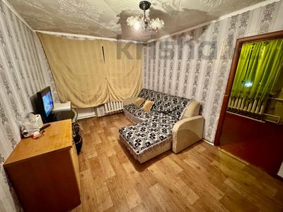 3-комнатная квартира · 52 м² · 5/5 этаж, Сортировка, Дружбы за 9.5 млн ₸ в Караганде, Алихана Бокейханова р-н