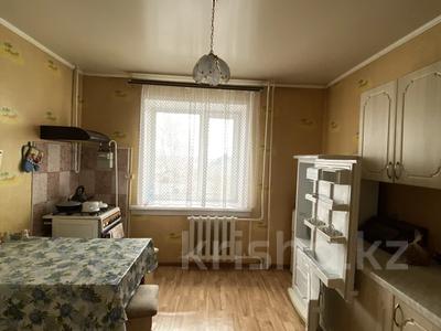 3-комнатная квартира, 68 м², 1/4 этаж помесячно, Амангельды 1 за 100 000 〒 в Петропавловске