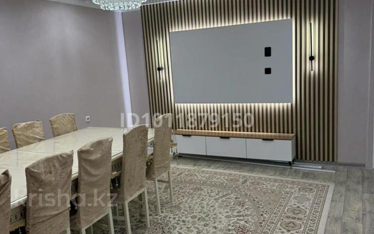3-комнатная квартира · 84 м² · 3/9 этаж, ул. Мурата Монкеулы 83/3 за 32 млн ₸ в Уральске, мкр Школьник — фото 2