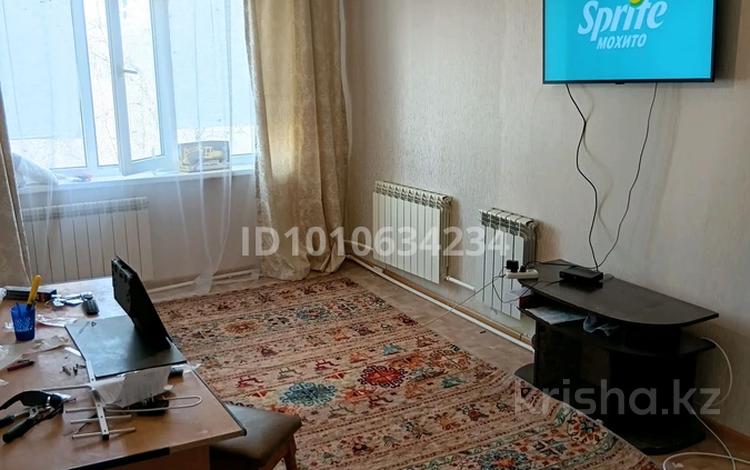 3-комнатная квартира · 70 м² · 5/5 этаж, Пр. Абилкайыр хана 67 за 150 000 ₸ в Актобе, мкр Авиатор — фото 2