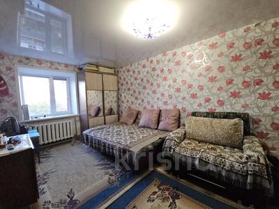 Продажа квартир в Павлодарской обл.: 1-комнатная квартира · 29.8 м² · 5/5 этаж, Академика Сатпаева 35 за 10.5 млн 〒 1-комнатная квартира · 29.8 м² · 5/5 этаж, Академика Сатпаева 35 за 10.5 млн 〒 в Павлодаре