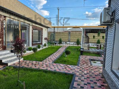 Суточный коттедж · 1000 м² за 68 млн ₸ в Шымкенте, Абайский р-н