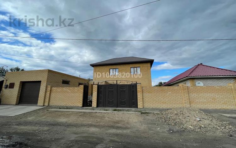 Отдельный дом · 4 комнаты · 160 м² · 10 сот., Лесопильная — Нахаловка за 60 млн ₸ в Семее — фото 2
