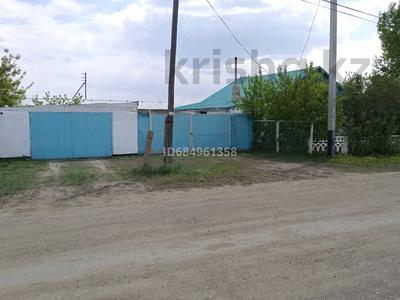 Отдельный дом · 3 комнаты · 100 м² · 30 сот., Целинная 7 за 3.5 млн 〒 в Раевке