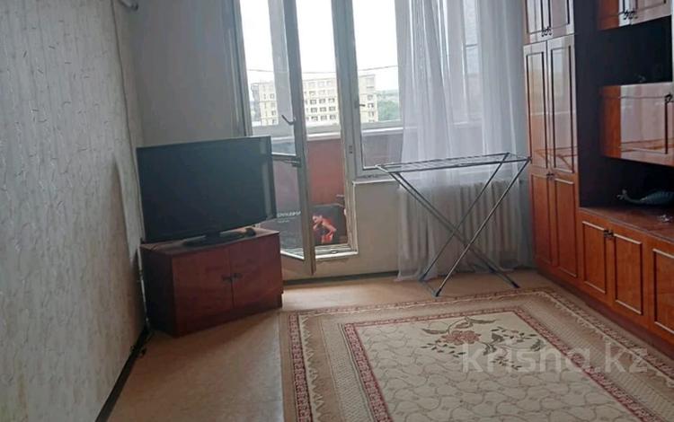 3-комнатная квартира · 69 м² · 8/9 этаж, 5 микр 17 за 20 млн ₸ в Аксае — фото 2
