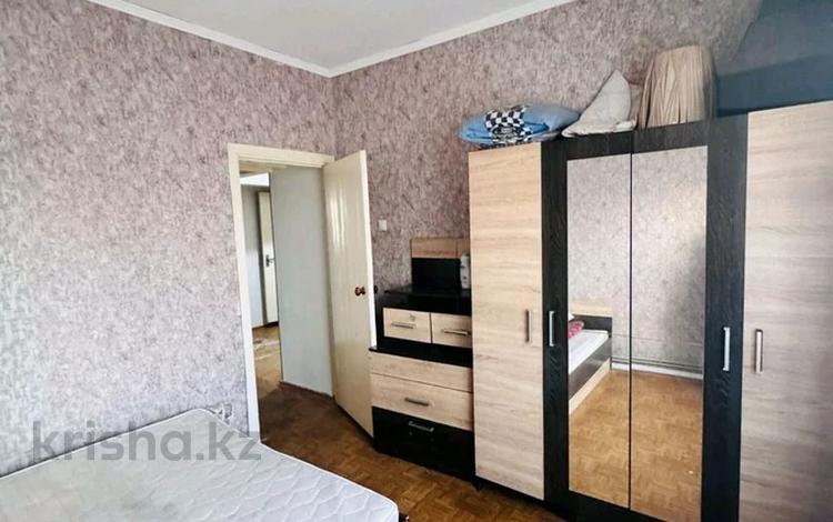 3-комнатная квартира · 64 м² · 3/5 этаж, 21 микрайон 12 за 200 000 ₸ в Шымкенте, Аль-Фарабийский р-н — фото 2