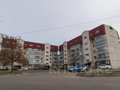 1-комнатная квартира, 41 м², 3/6 этаж, мкр Кокжиек за 18 млн 〒 в Алматы, Жетысуский р-н