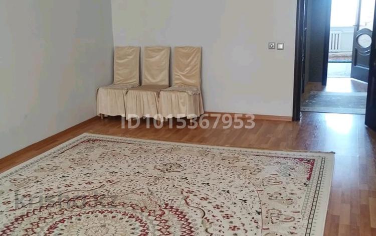 2-бөлмелі пәтер · 76.2 м² · 4/9 қабат, Алмагүл ш/а. 6, бағасы: 25 млн ₸ в Атырау, мкр. Алмагуль — фото 2
